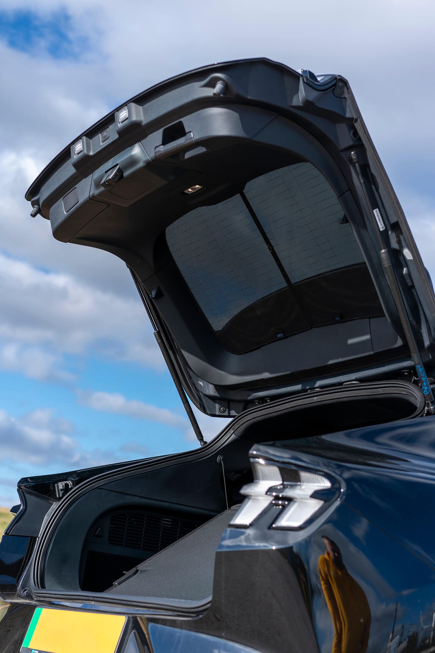 parasoles Ford Mustang Mach-E 5 puertas 2021>